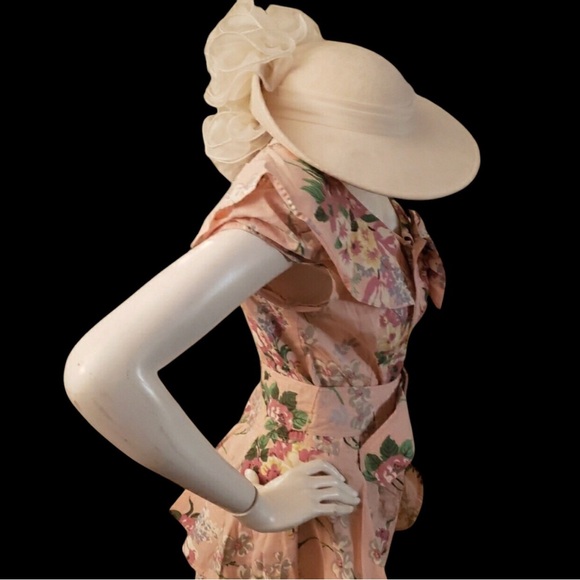 Light Blush Pink (40s style) Floral Garden… - Picture 6 of 7